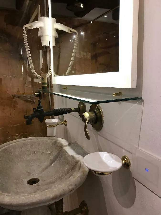 شقة La Casa Dei Marmi روما