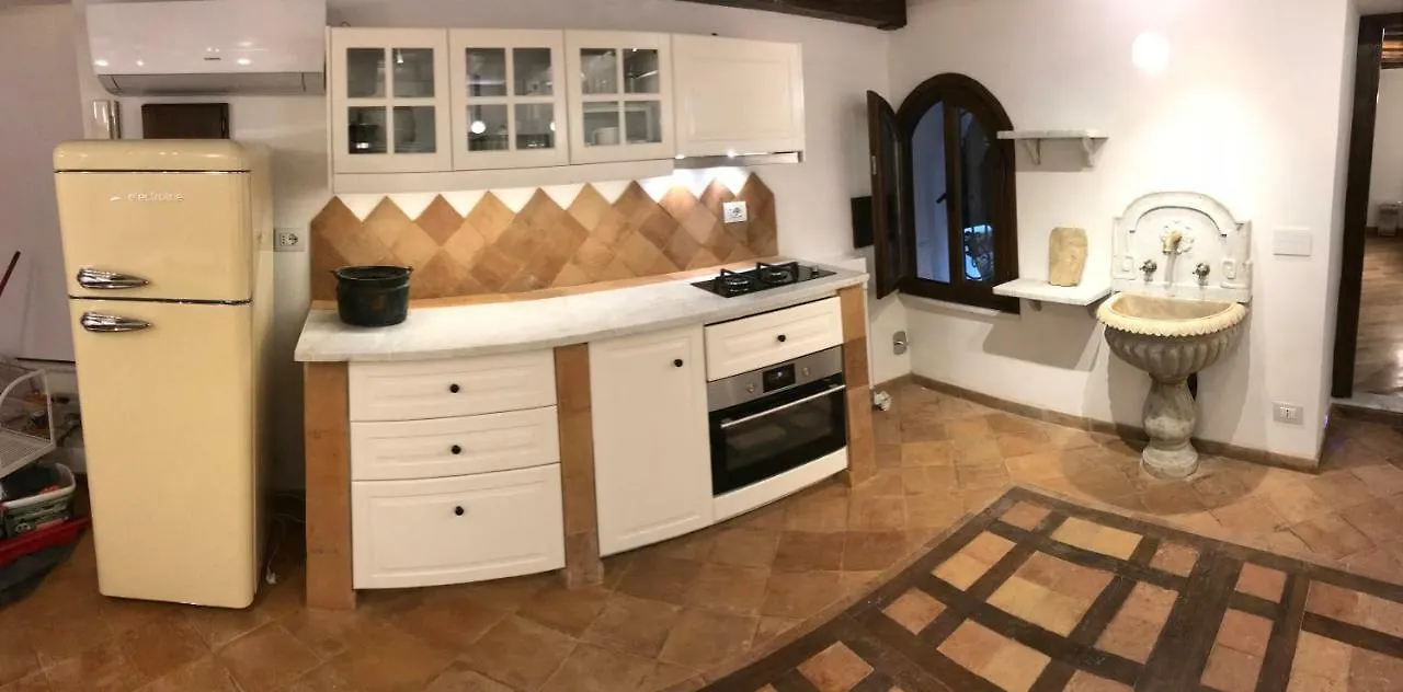 شقة La Casa Dei Marmi روما 0*,